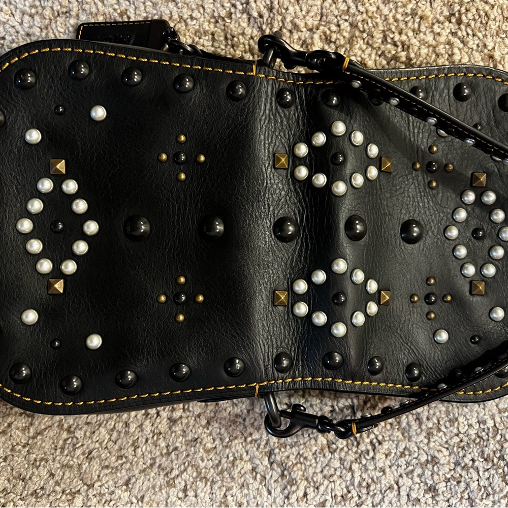 Coach VINTAGE Black Leather Crossbody Bag with Studs and‎ Pearls - Picture 13 of 16